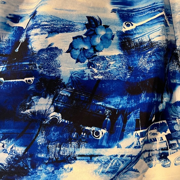 Men's Bugatchi Swim Trunks Blue Tropical Print Size: XL. MSRP: $99 - Picture 3 of 8